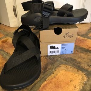 Men’s size 7 Charo’s